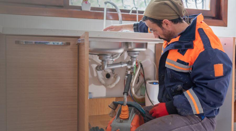 leaky faucet repair in Loudon, TN
